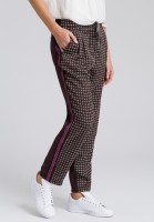 Track Pants mit Sportstreifen