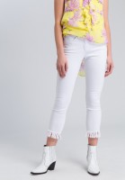 Röhrenjeans mit Fransen