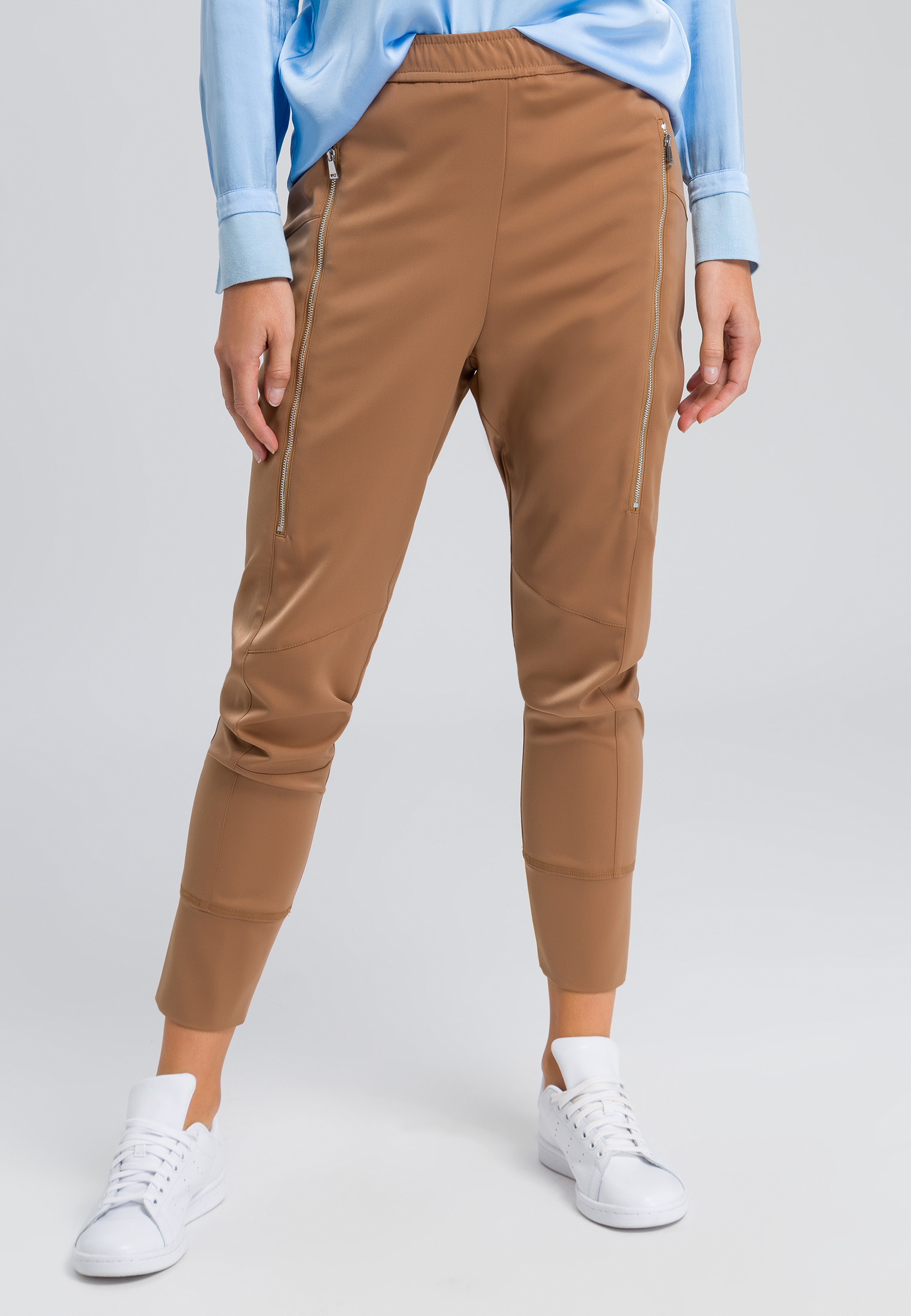 mens nike tracksuit bottoms with zip pockets