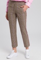 Hose im Karo-Design