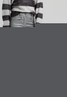 Skinnyjeans mit Metallic-Effekt