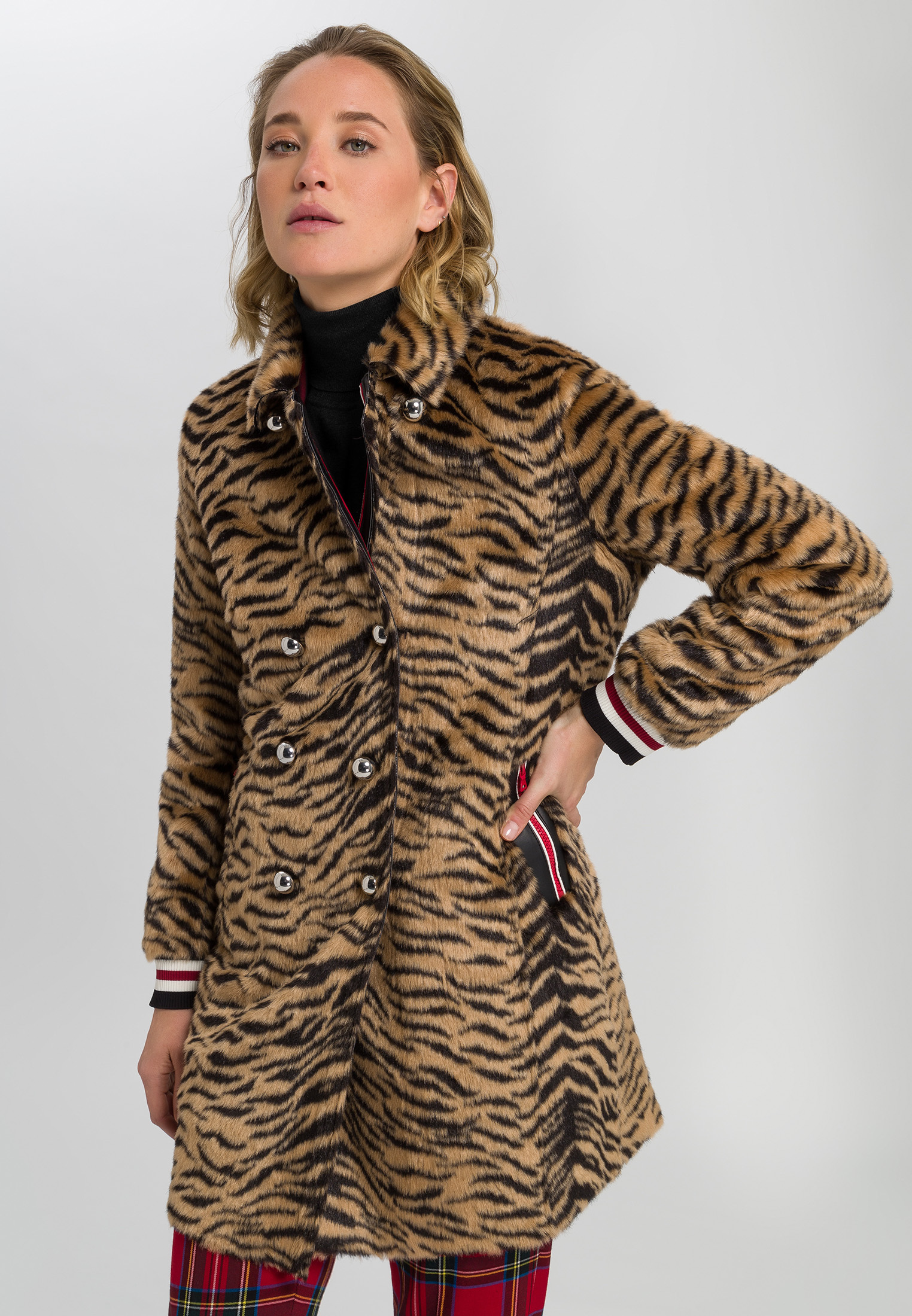 marc aurel leopard print coat