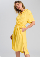Hemdblusenkleid mit Knoteneffekt
