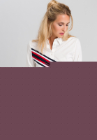 Hemdbluse mit diagonalen Streifen