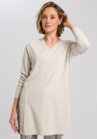 Longpulli mit V-Ausschnitt