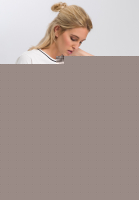 T-Shirt mit Glitzerschrift