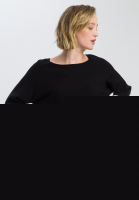 Pullover im Fledermaus-Stil