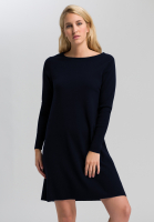 Strickkleid mit U-Boot-Ausschnitt