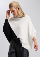 Poncho-Pullover mit Turtleneck