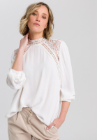 Bluse mit Spitzendetails