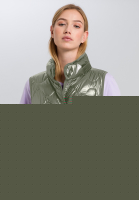 Steppweste im Metallic-Look