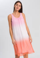 Lagenkleid im Batikprint