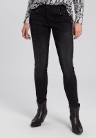 Jeans im Black-Denim
